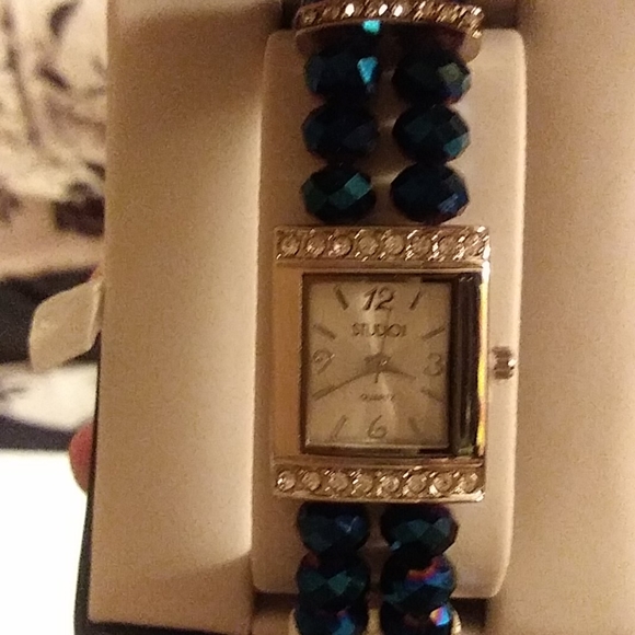 Brand new Woman's studio watch - Picture 2 of 3